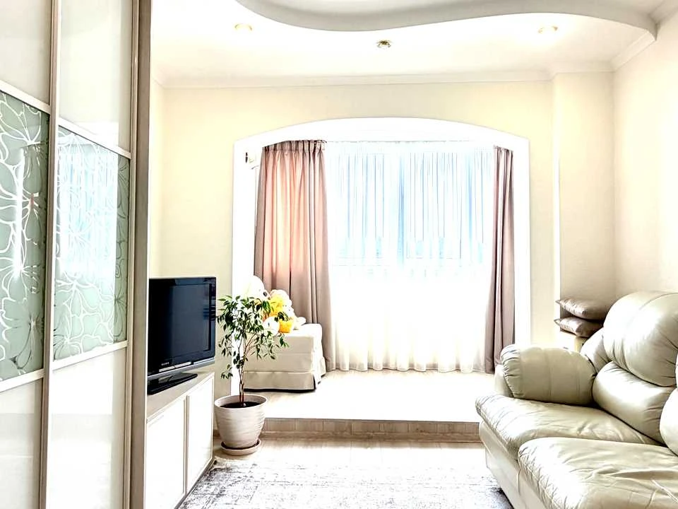 Apartment. Baydy-Vishnevytskyi Street, Kyiv