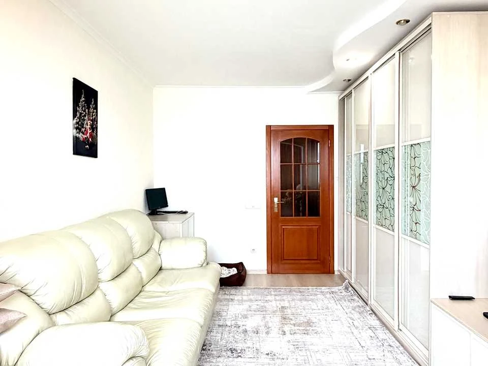 Apartment. Baydy-Vishnevytskyi Street, Kyiv