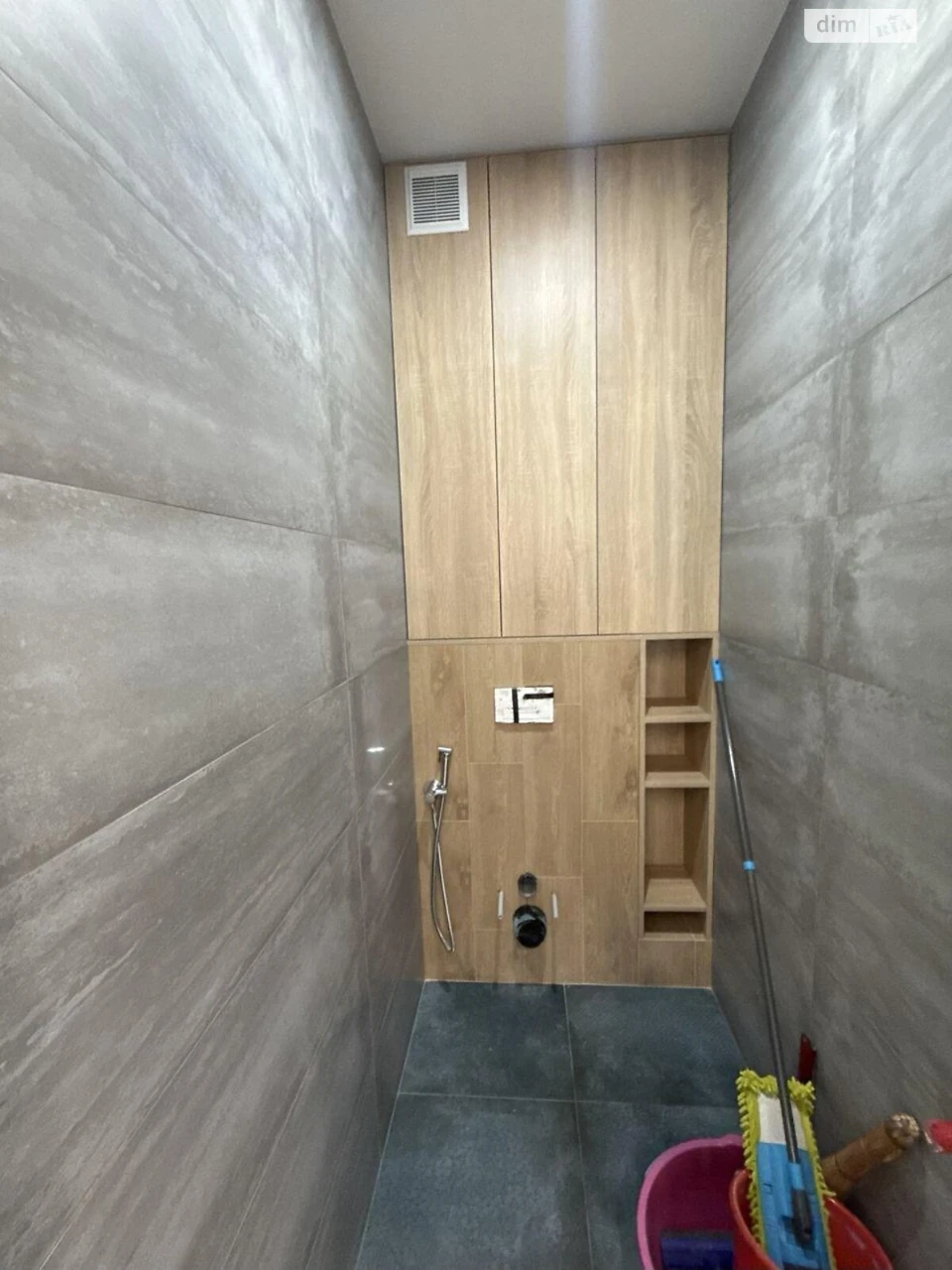 Long-Term Rental Apartment, Syrets'