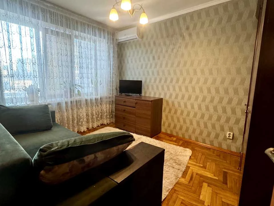 Квартира. Київ, Георгія Гонгадзе просп.