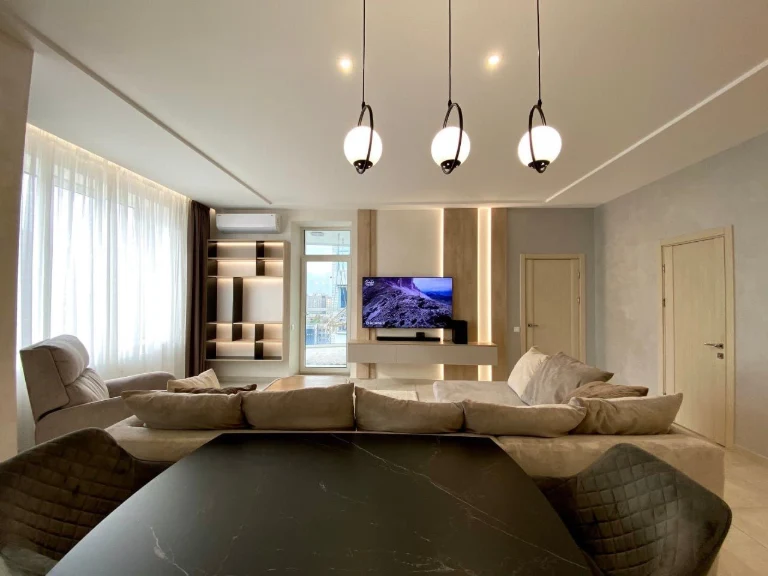 Apartment for sale in the city, No commission