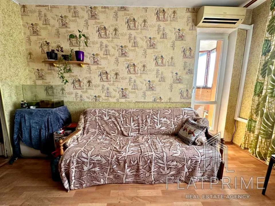 Квартира. Київ, Урлівська вулиця.