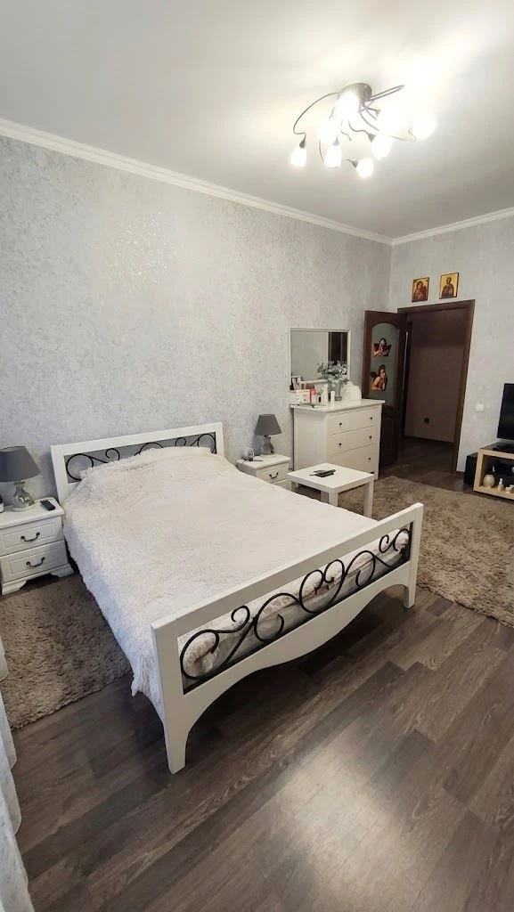 Продається 3-кімнатна квартира в ЖК "Успіх", недалеко від Таїрова