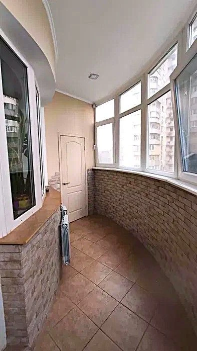 Продається 3-кімнатна квартира в ЖК "Успіх", недалеко від Таїрова