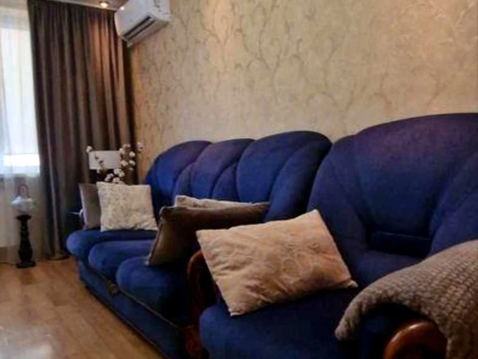 Apartment. Volodymyr Ivasyuk Prospect, Kyiv
