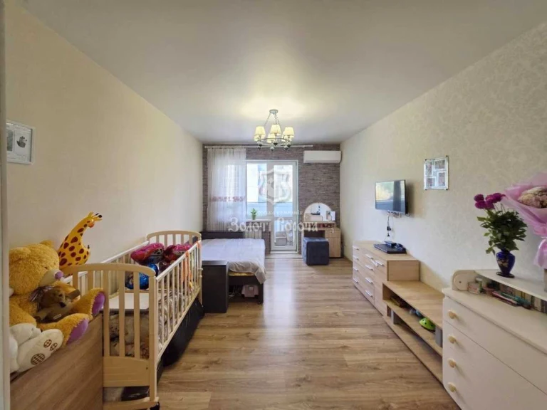 Продаж 1-кімнатної квартири 33,4 м², Милославська, 31В