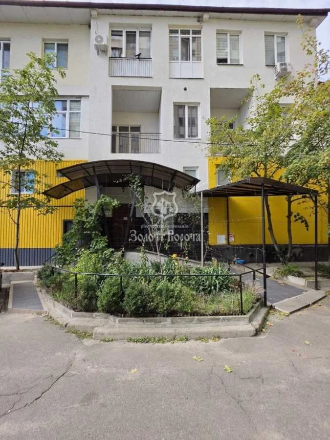 Sale of a 1-bedroom apartment 33.4 sq.m, Miroslavska, 31-B