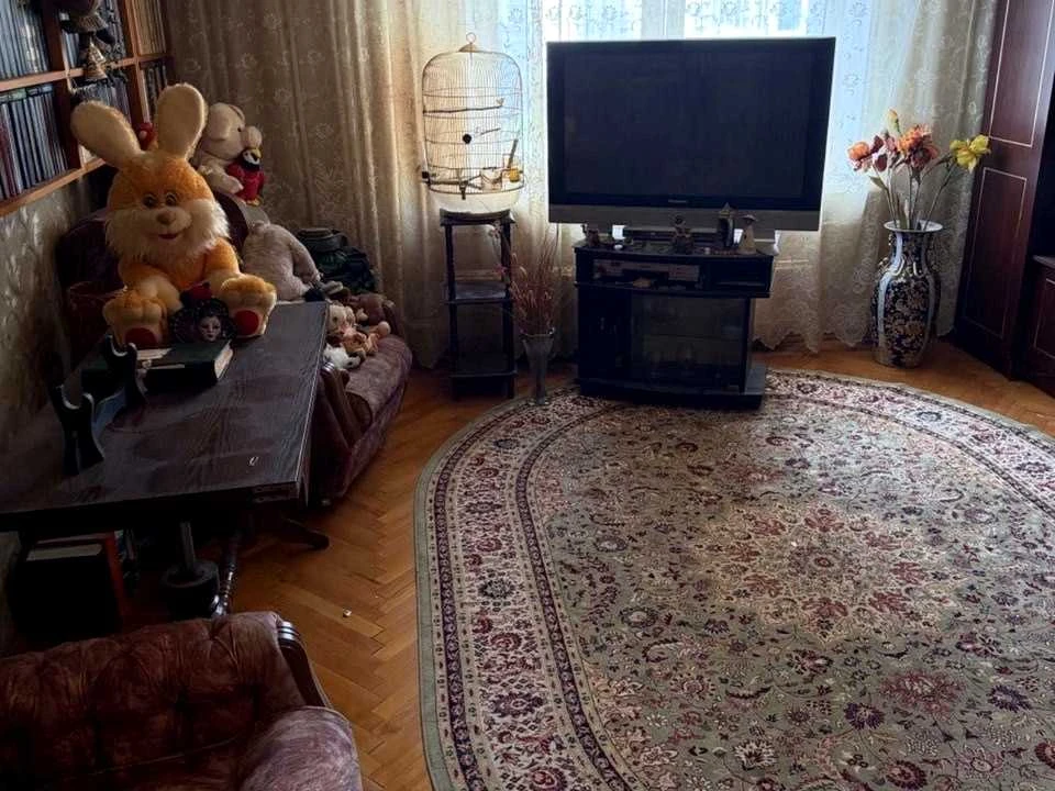 Квартира. Київ, Анни Ахматової вул.