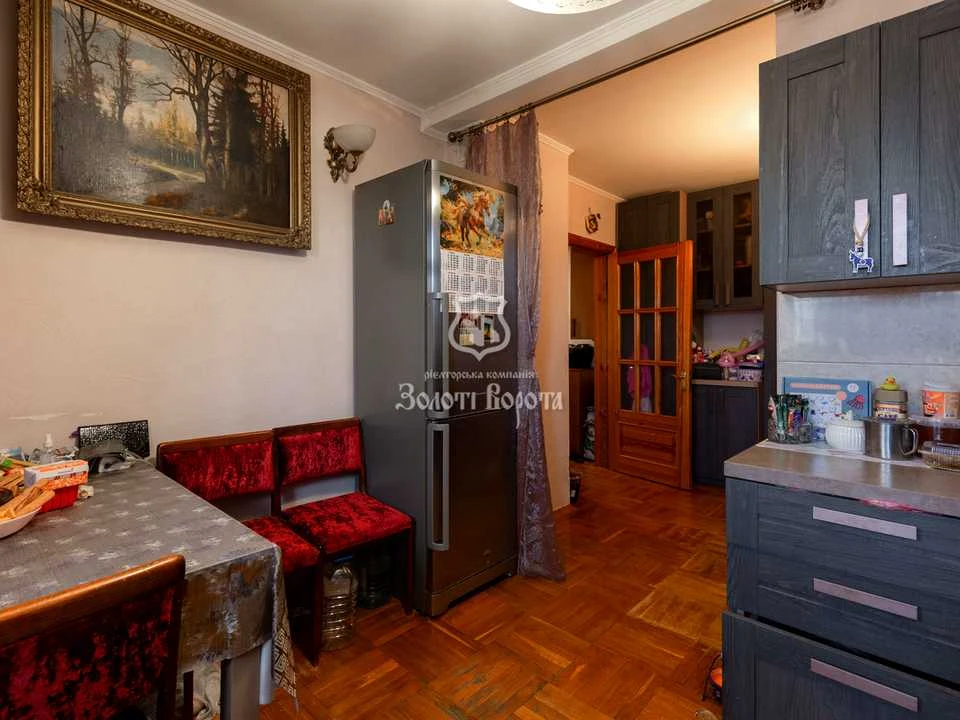 Apartment. Mykhola Zakrevs'kyi Street, Kyiv
