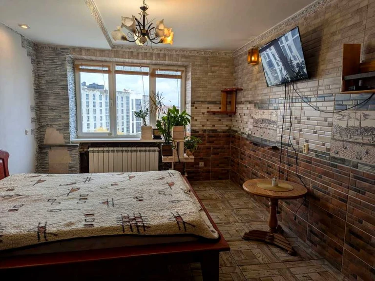 Apartment. Roven, Soborna st.