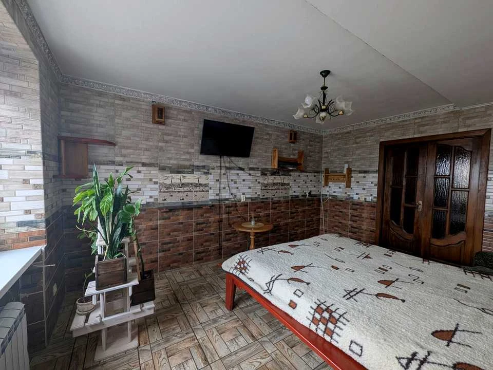 Apartment. Roven, Soborna st.