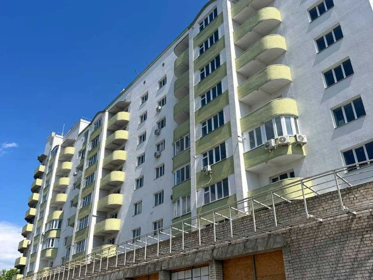 Apartment. Nikolayev, Sadova st.