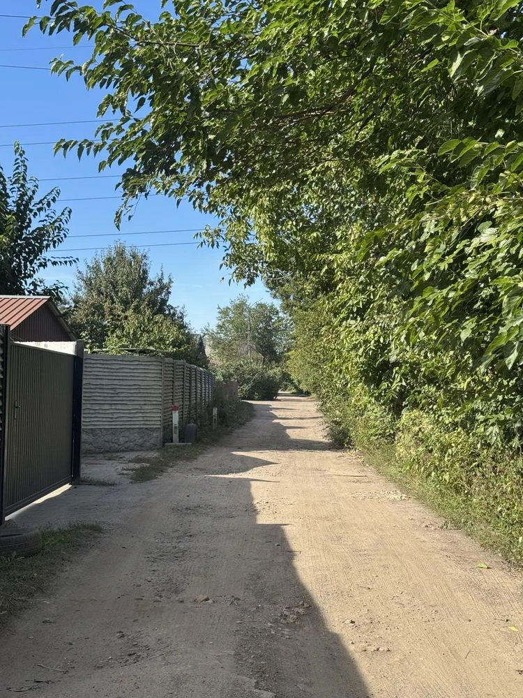 НЕДОРОГО  від власника по вул Чіковані продам земельну ділян