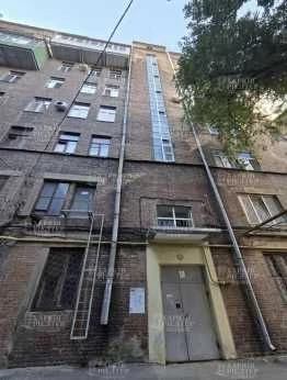 Sale of a 3-room apartment in the Yuzhd metro station area