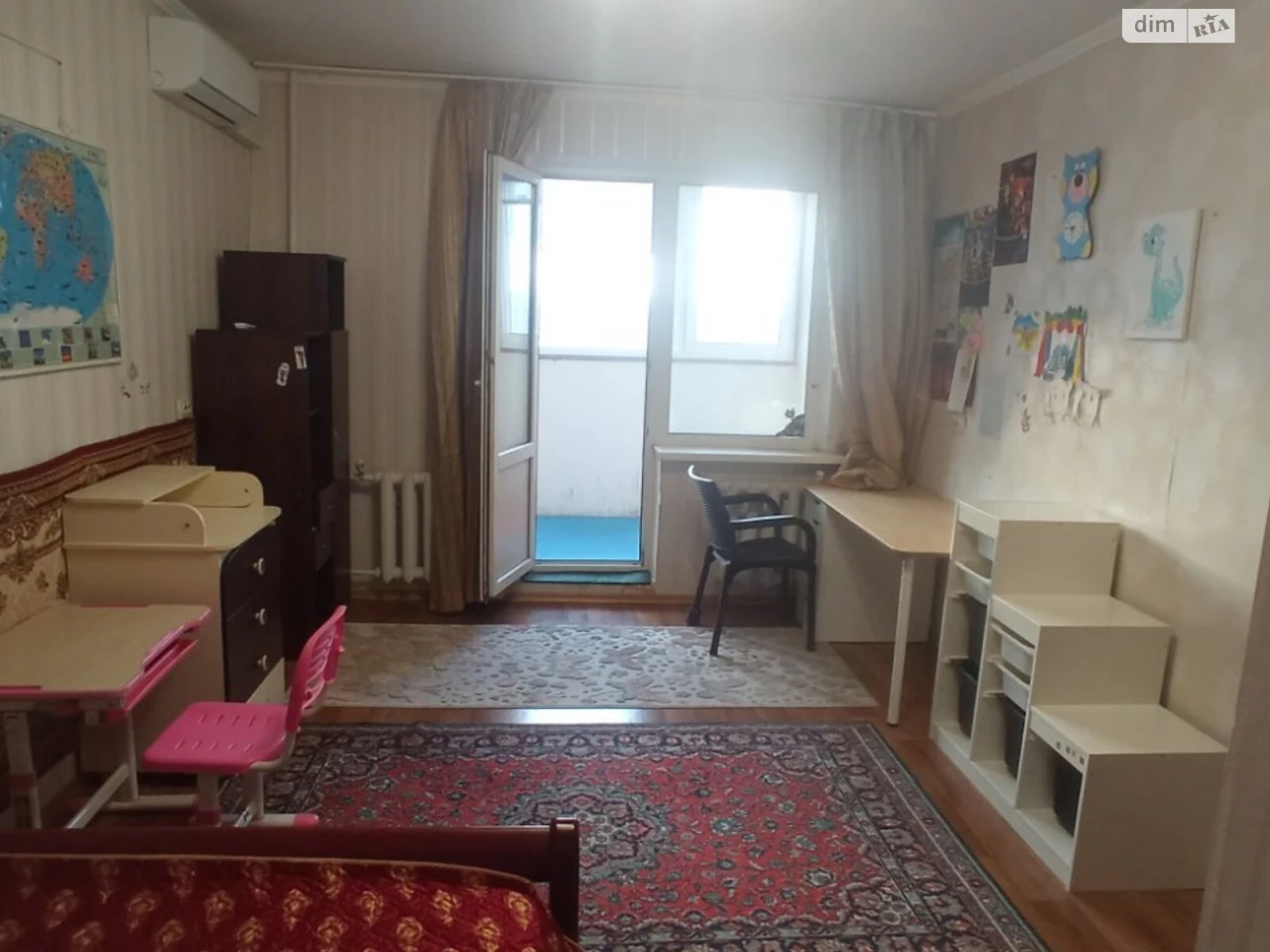Long-Term Rental Apartment, Pociaky