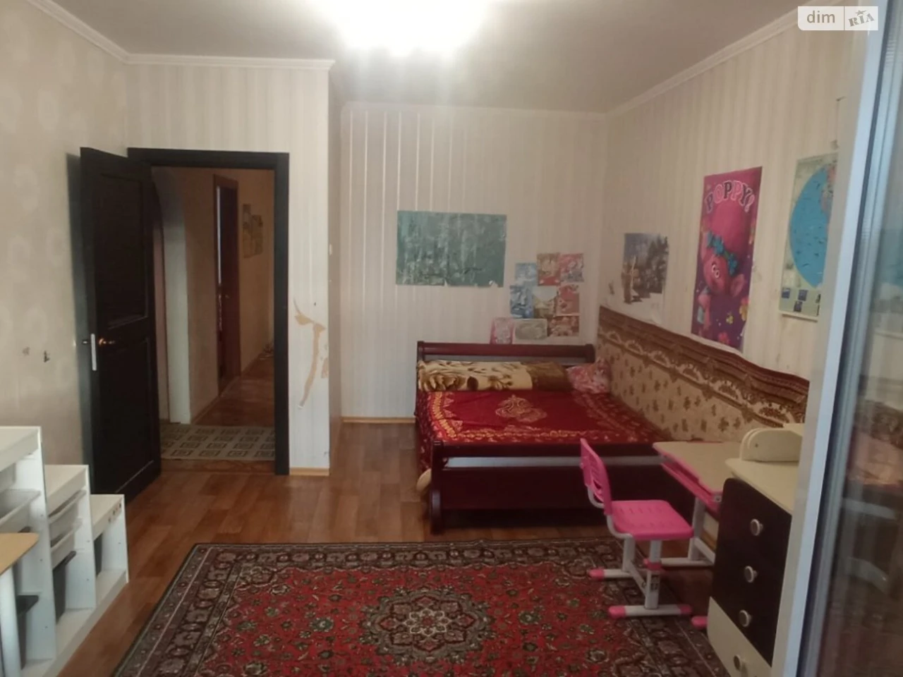 Long-Term Rental Apartment, Pociaky