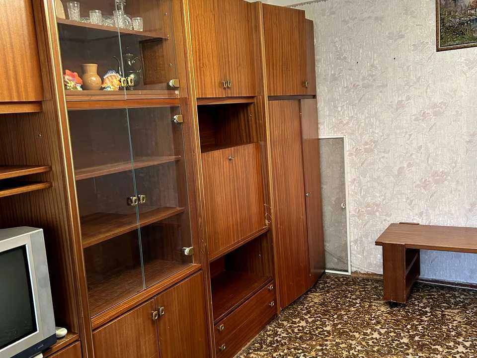Apartment. Milutienka st., Kyiv