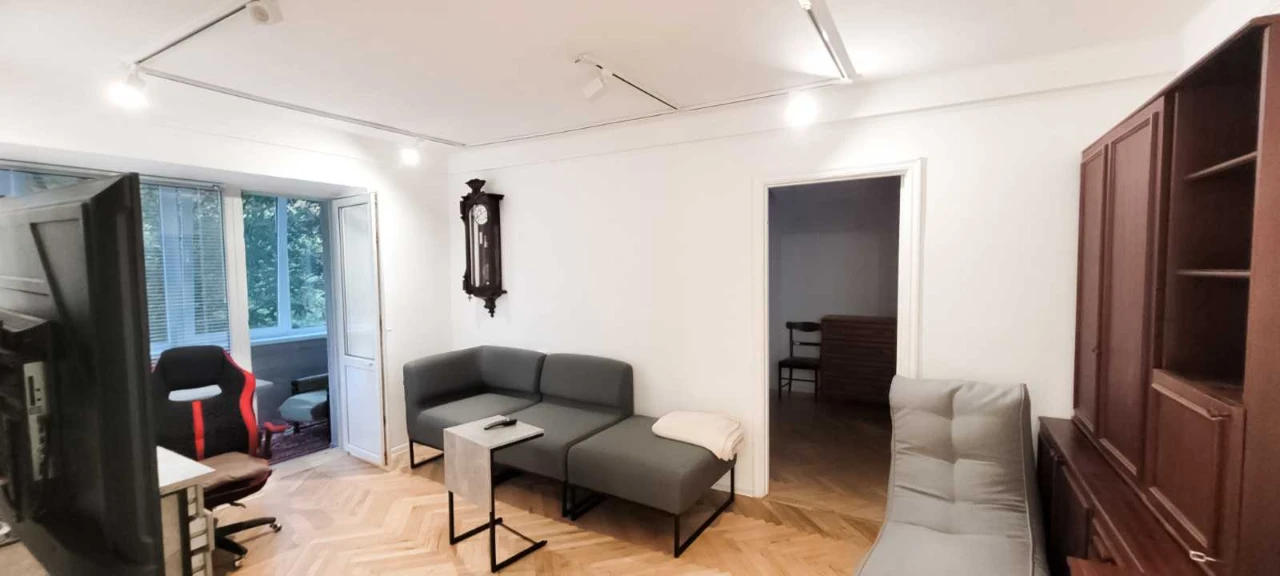 Rent 2-bedroom apartment 52 sq m, Kursk, 11