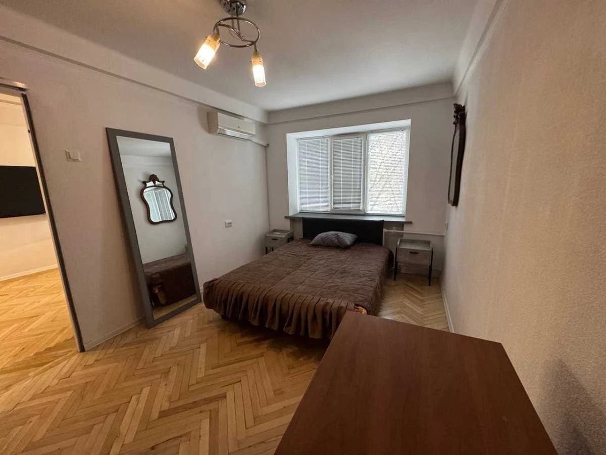 Rent 2-bedroom apartment 52 sq m, Kursk, 11