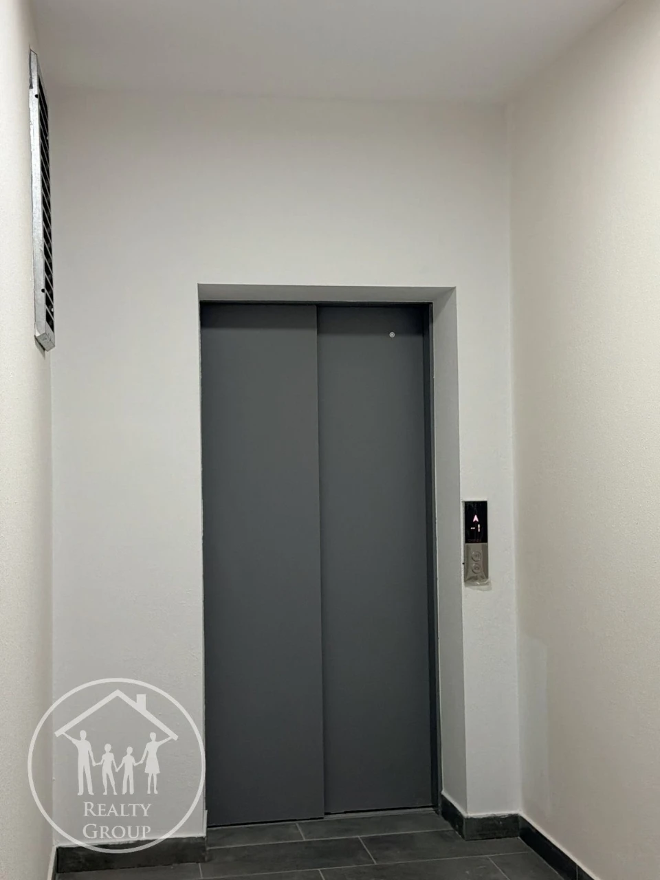 Two-bedroom apartment in ЖК Брама 69 Square Meters