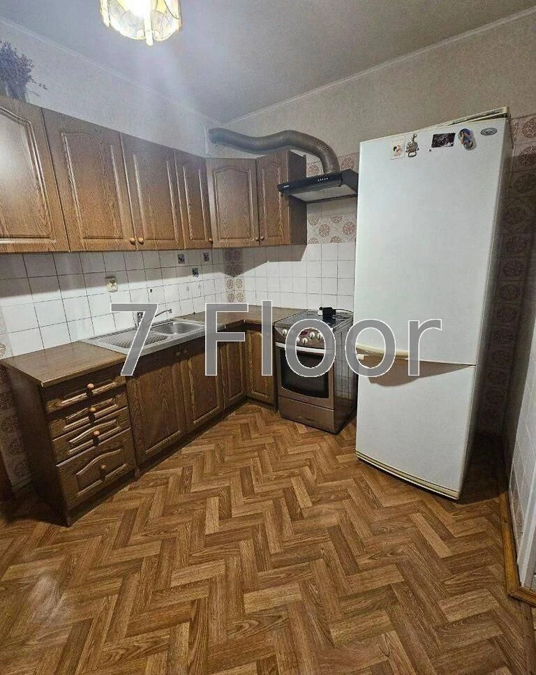 3 кімнатна квартира, вулиця Підлісна, метро Академмістечко