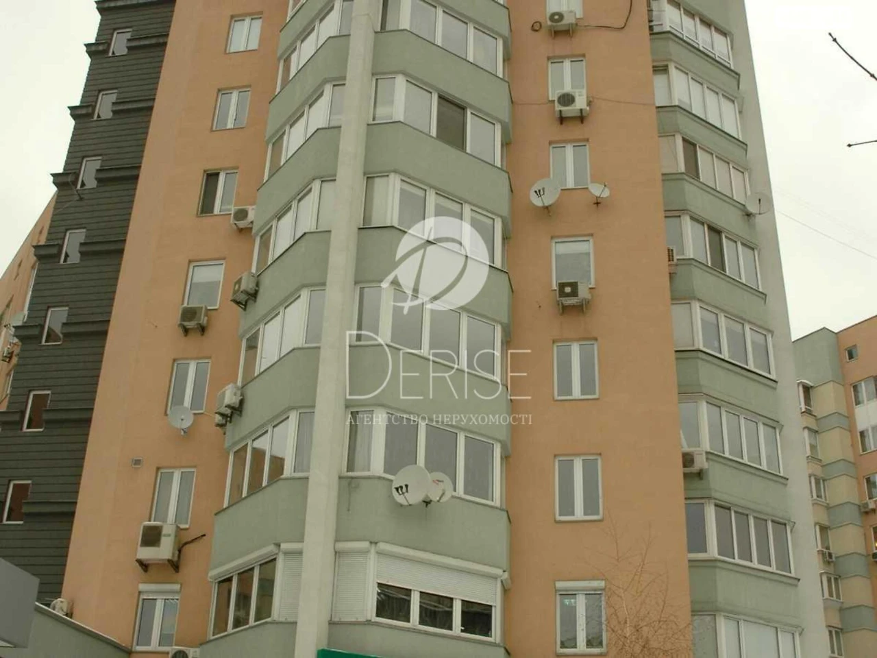 Продається Квартира Дніпровський