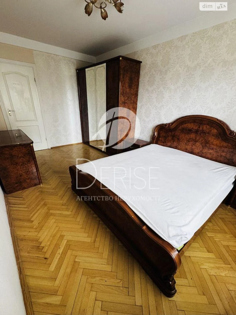 Продаж Квартира Дніпровський