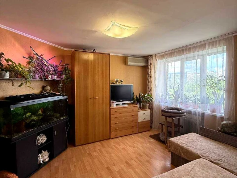 Apartment. Dnipro, 20th Anniversary Avenue