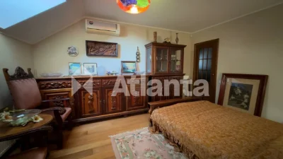 Compact house in Italian style on Fontan