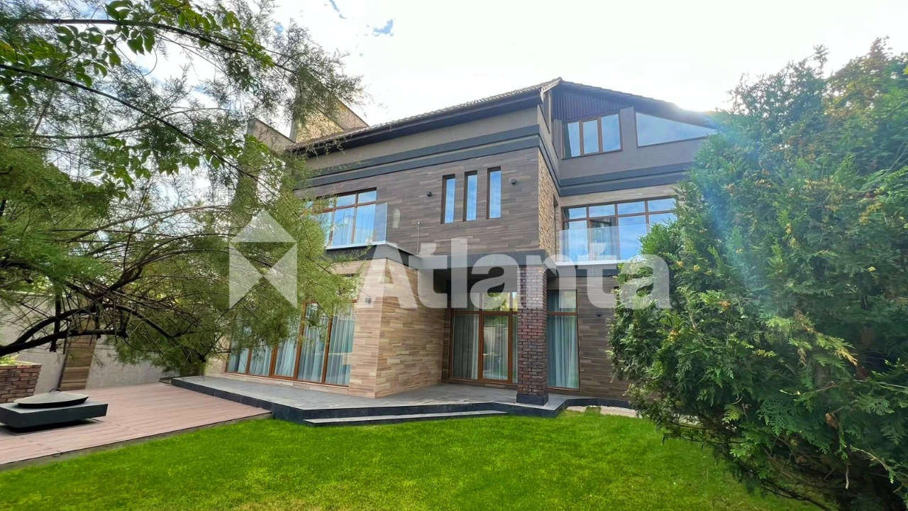 Premium house in Arcadia