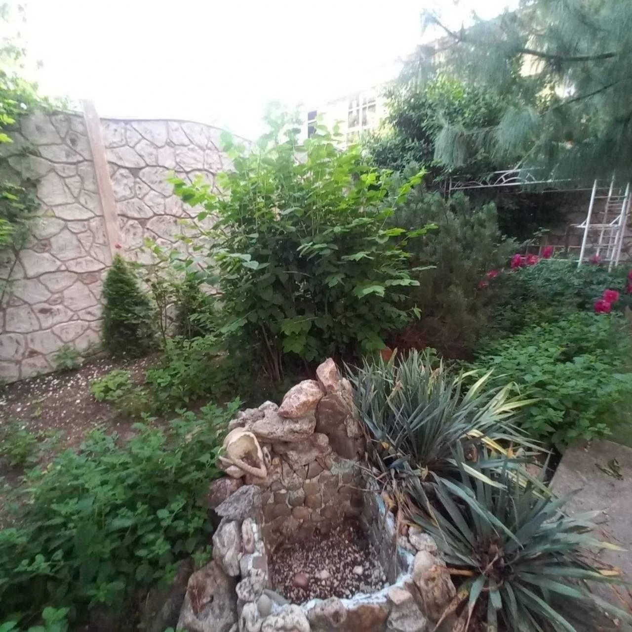 For Sale: Spacious 2-story house on Dmitry Dontsky —