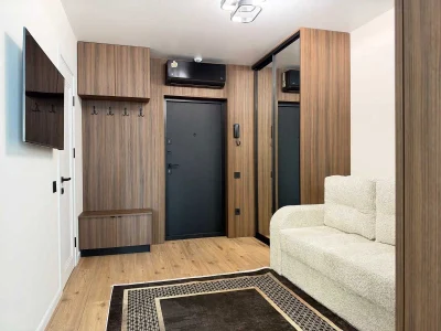 One-bedroom apartment renovated in residential complex A5