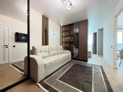One-bedroom apartment renovated in residential complex A5