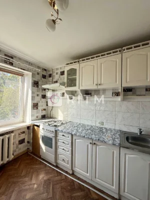 Apartment for sale on Sobornosti Street