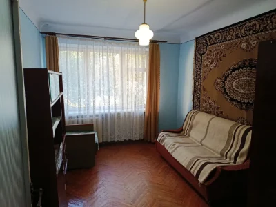 Spacious 3-bedroom apartment in Kitsman – ideal for families