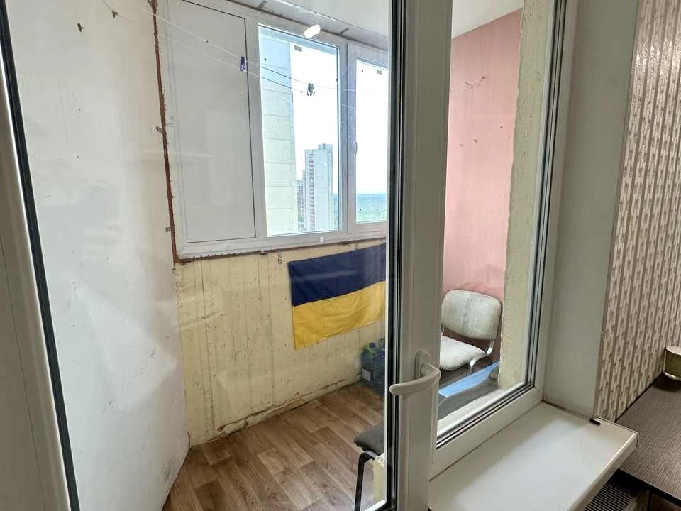 Квартира. Київ, вулиця Милославська.