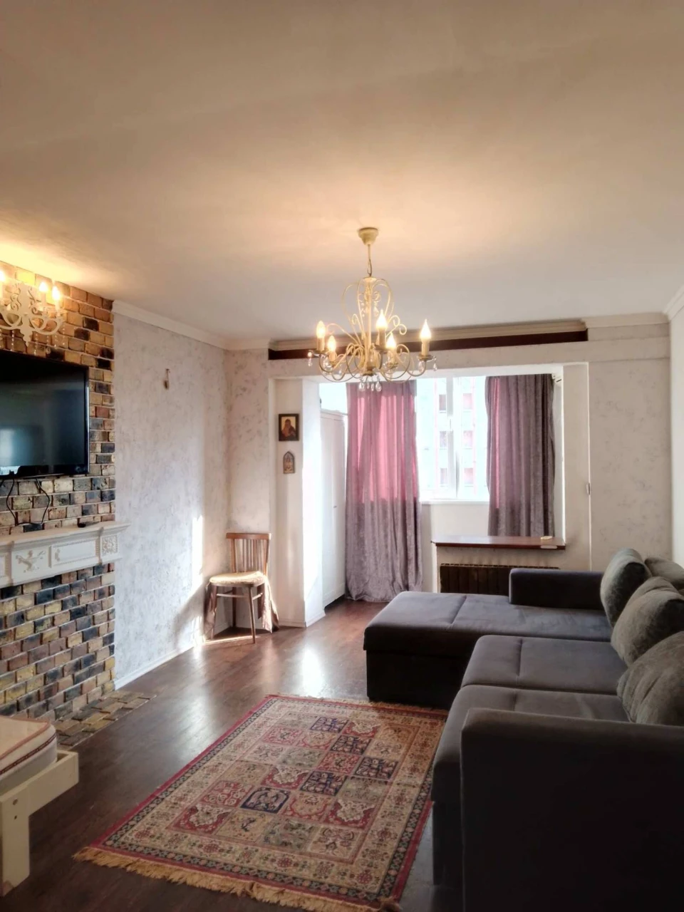 Rent a warm 1-bedroom apartment near the Zhytomyr metro station, Stusa