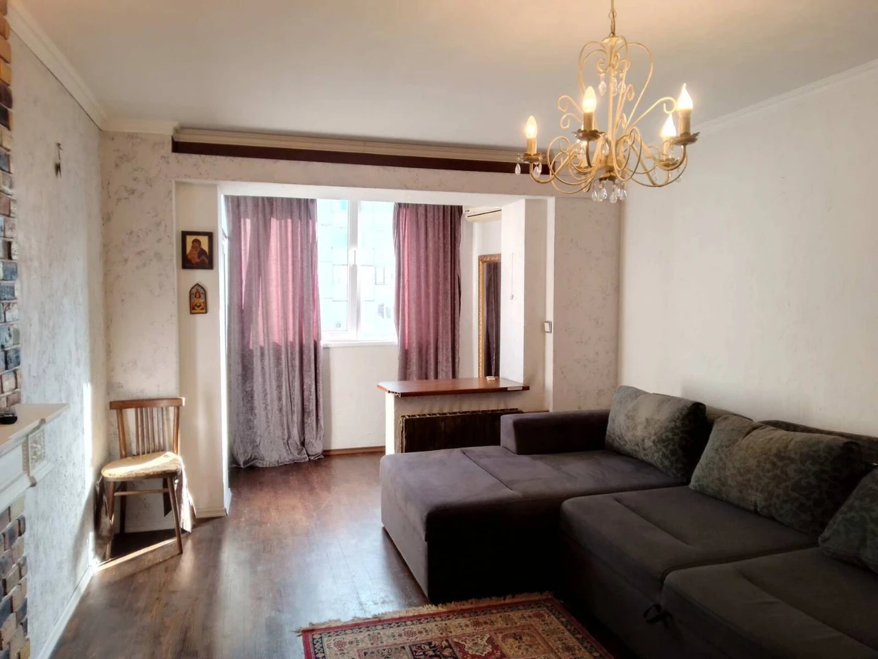 Rent a warm 1-bedroom apartment near the Zhytomyr metro station, Stusa