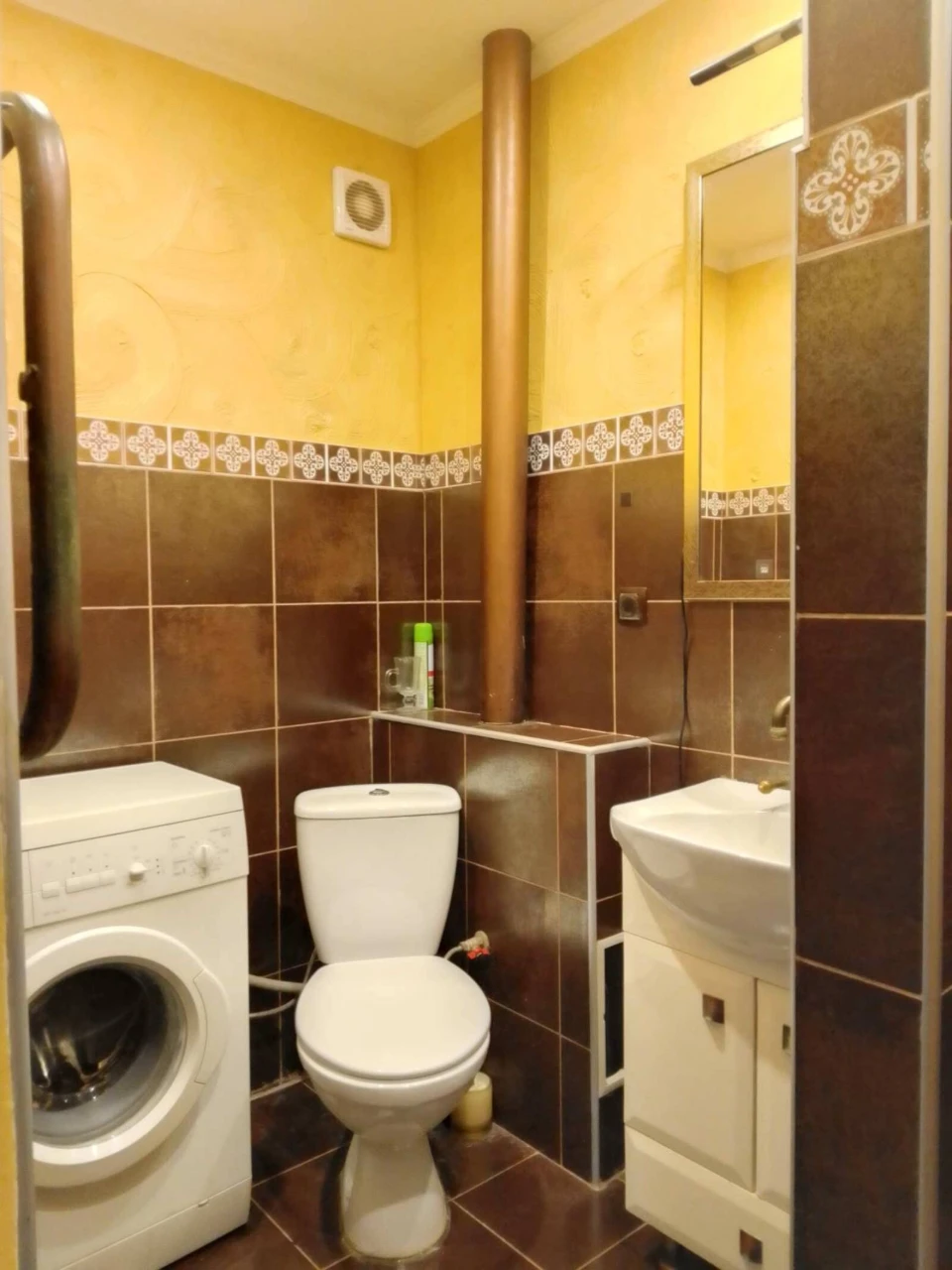 Rent a warm 1-bedroom apartment near the Zhytomyr metro station, Stusa