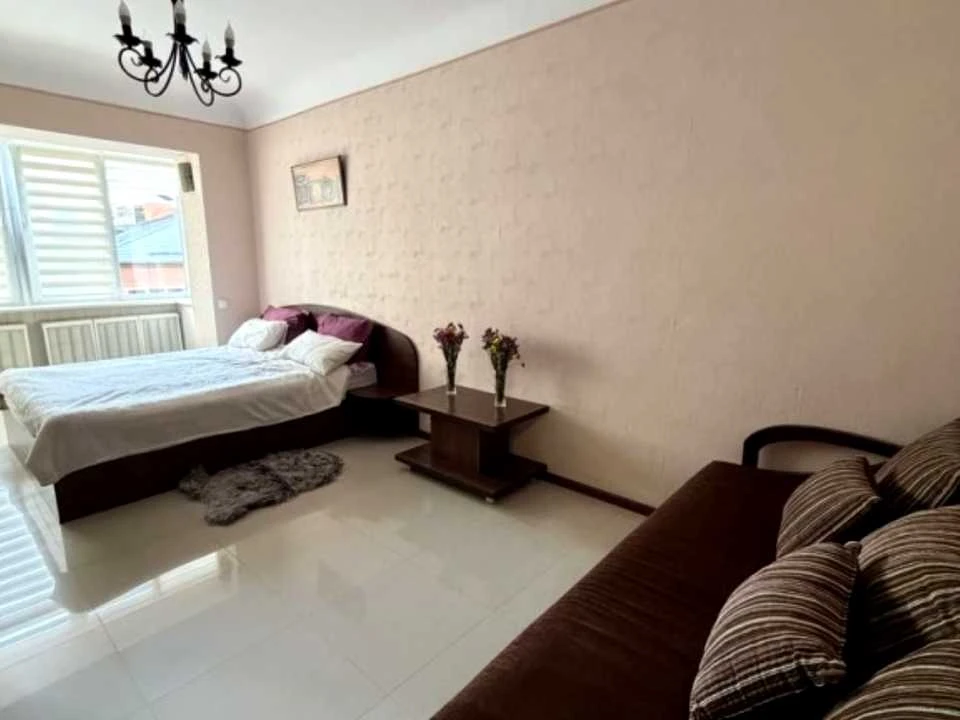 Apartment. Preslavynska St., Kyiv