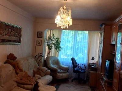 Rent 4-room apartment 86.9 sq m