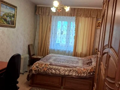 Rent 4-room apartment 86.9 sq m