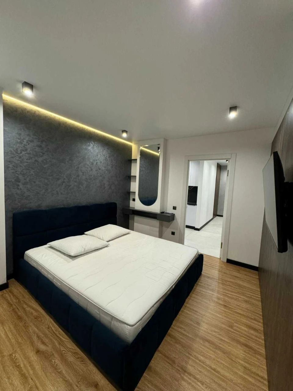 Apartment for sale: Kitchen-living room and separate bedroom