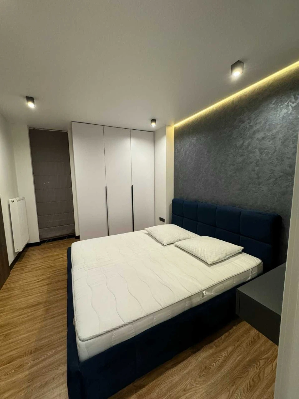 Apartment for sale: Kitchen-living room and separate bedroom