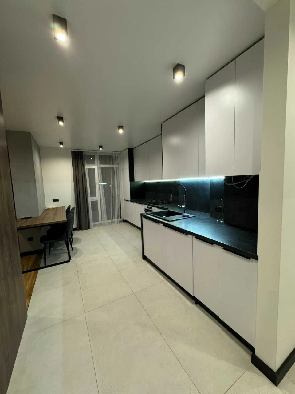 Apartment for sale: Kitchen-living room and separate bedroom