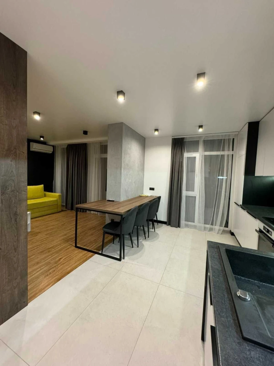 Apartment for sale: Kitchen-living room and separate bedroom