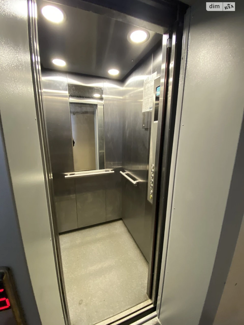 Apartment for Sale in Pecers'k