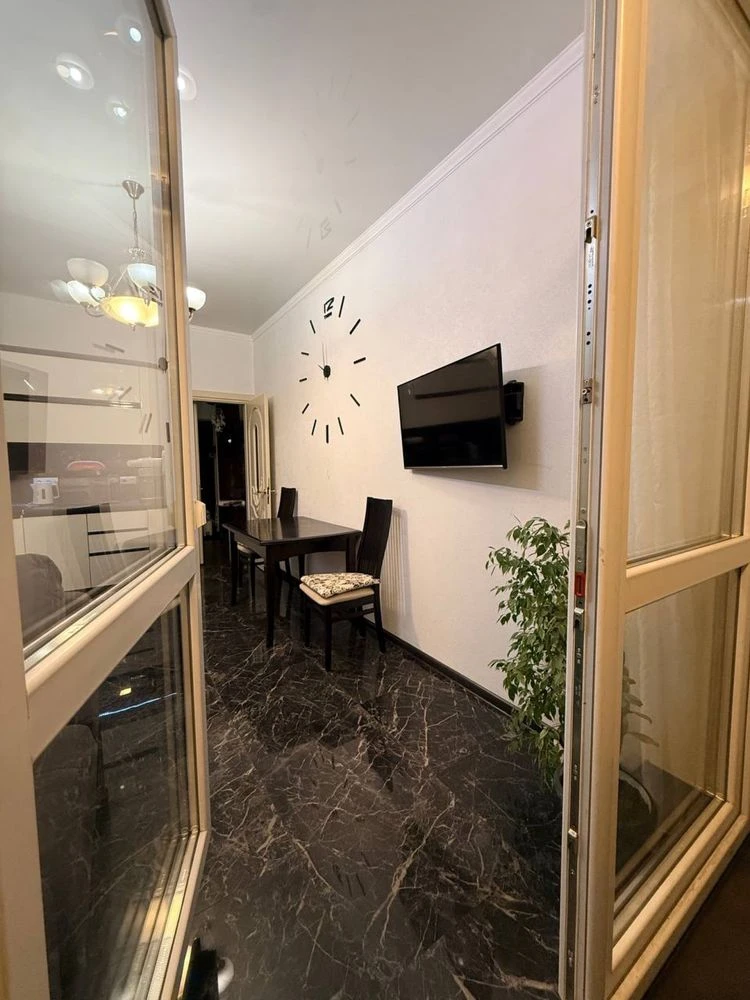 Продам квартиру 50 м2 ремонт ЖК  Лайнер, м. Університет, NP