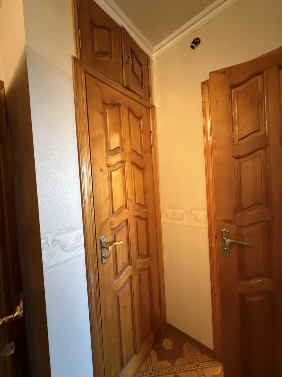 Продаётся 2 комнатна квартира 50 м² в районе Дома Мебели