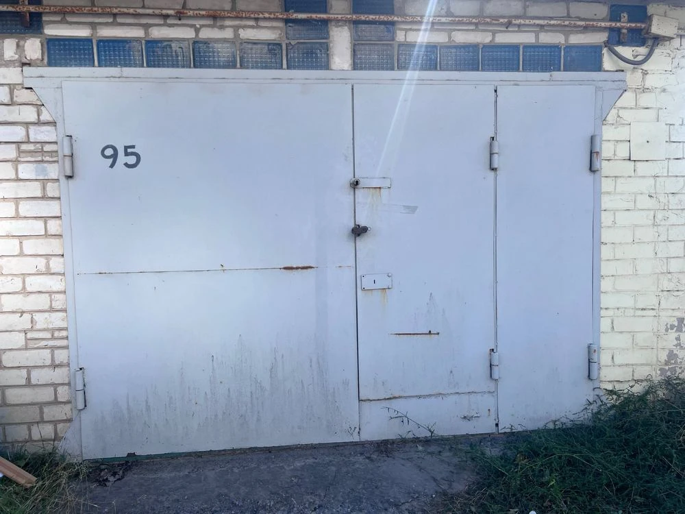 Продаж гаражу, складу